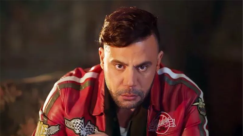 بعد تصدر كوبرا المركز الأول محمد إمام يُعلق: نمرة واحد