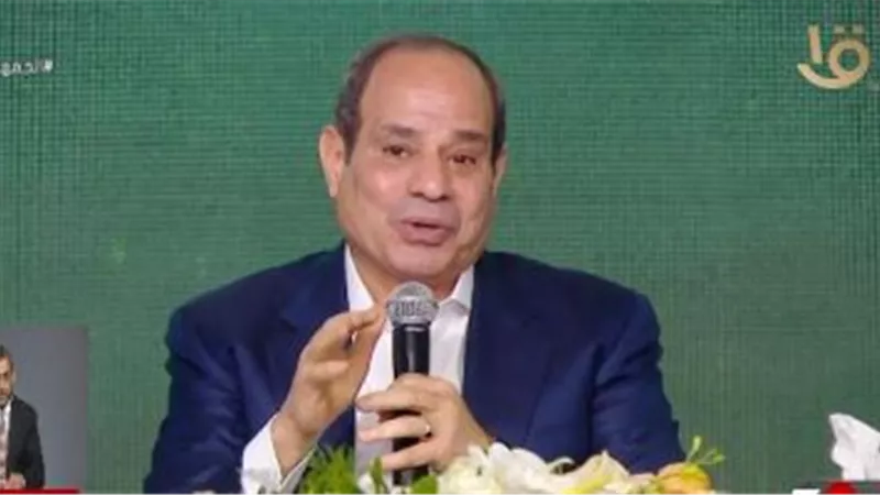 السيسي: المرحلة الأولى بمبادرة حياة كريمة تخطت 350 مليار جنيه حتى الآن