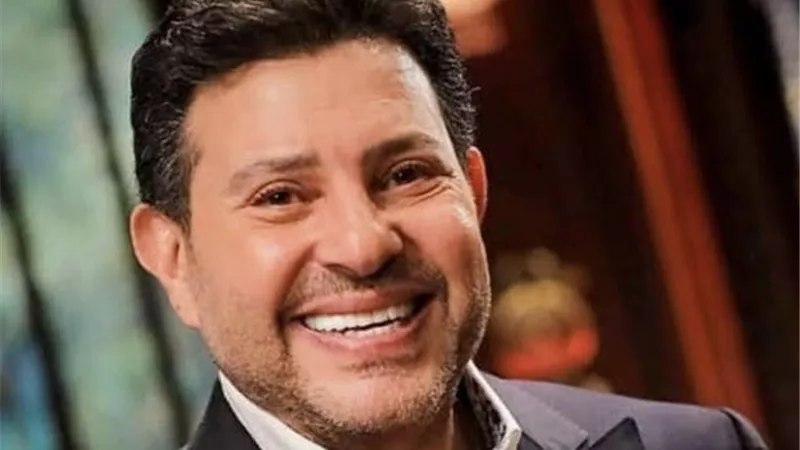 هاني شاكر يروج لحفله الغنائي في بيروت