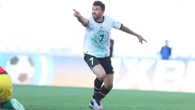 تريزيجيه يدعو الجمهور المصري إلى التقدير والاحترام