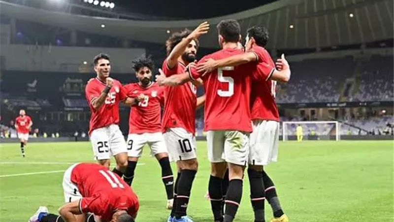 مران للمنتخب الوطني أمام وسائل الإعلام بقرار فيتوريا