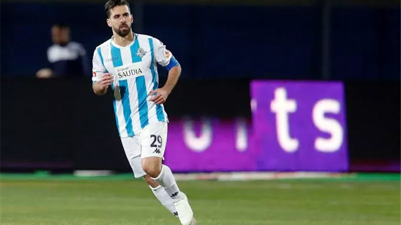 حسين السيد: عبد الله السعيد لن يفيد الزمالك