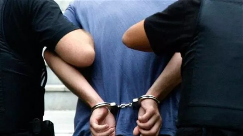 القبض على مندوب شركة شحن استولي على أموال خاصة من محل عمله فى شبرا مصر