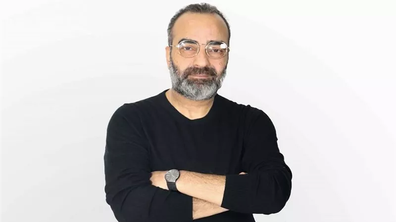ياسر عزت يعرب عن سعادته بالمشاركة في 