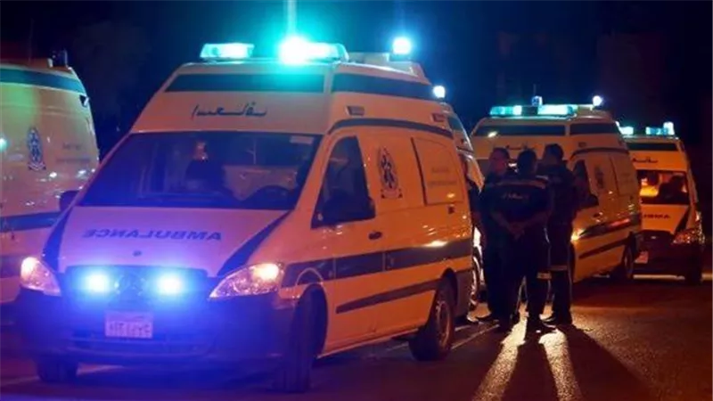 حادث تصادم سيارتين يُصيب مسن في 6 أكتوبر