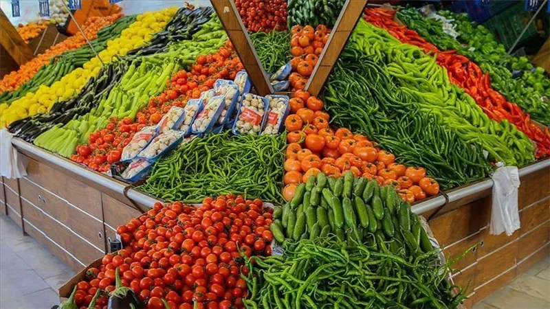 استقرار أسعار الخضروات والفاكهة اليوم السبت في سوق العبور