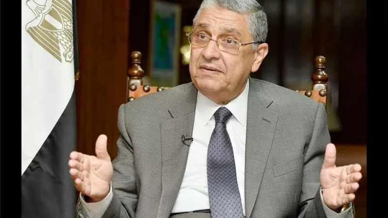 وزير الكهرباء يستعرض جهود الوزارة في دعم مشاركة القطاع الخاص بمجال الطاقة
