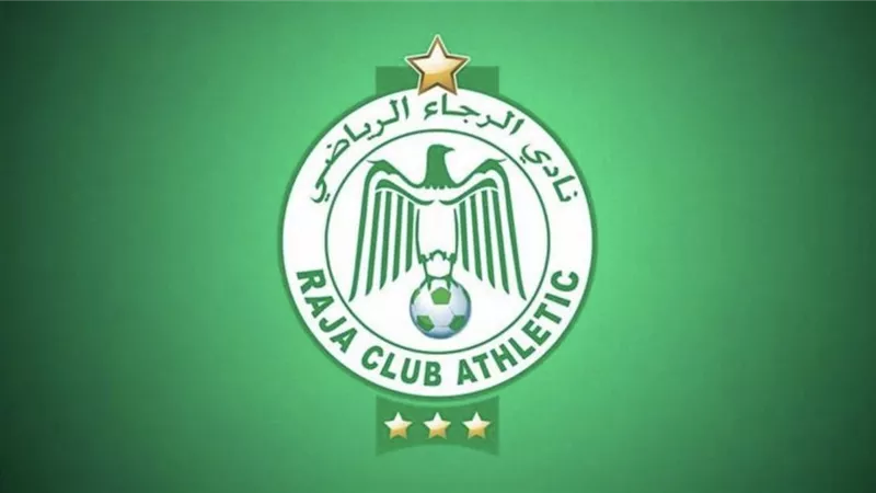 الرجاء المغربي يحسم الصفقة.. ضم لاعب صنداونز الجنوب إفريقي