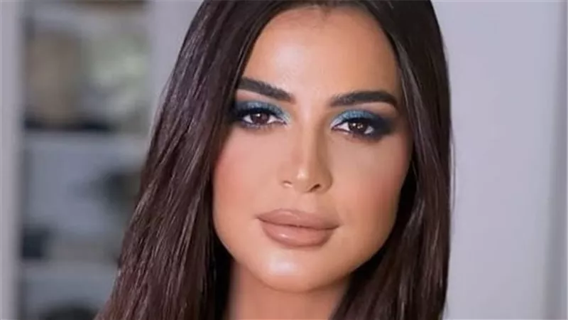 رانيا منصور تروج لشخصيتها في 