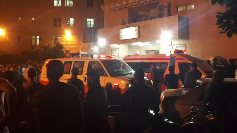 الصحة الفلسطينية: الاحتلال يستخدم مسيراته لإرهاب المرضى والأطباء في شهداء الأقصى
