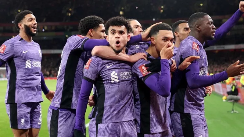 ليفربول يقصي أرسنال من كأس الاتحاد الإنجليزي بثنائية نظيفة