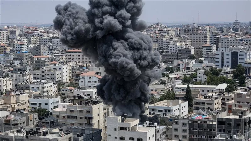 وفا: الرئيس الفلسطيني يعيد ضخ المياه في غزة لتخفيف دمار الاحتلال 