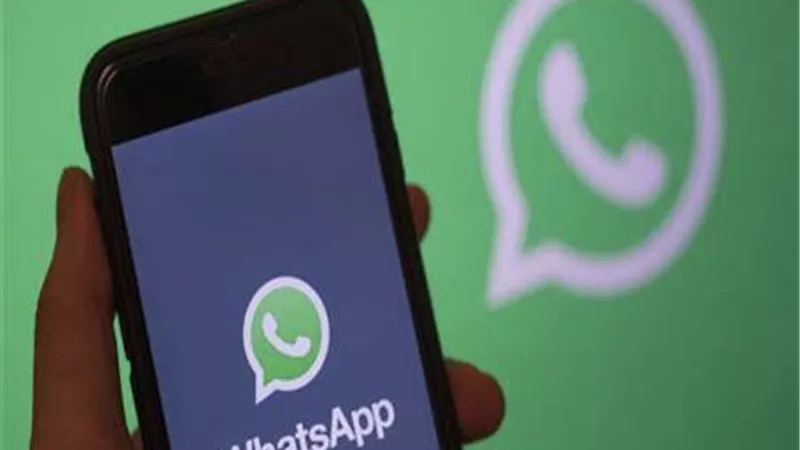 واتساب يثير الجدل بخاصية إنشاء صور بالذكاء الاصطناعي
