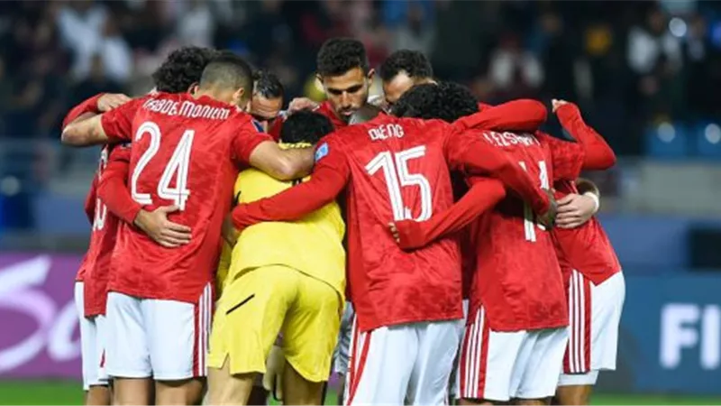 الأهلي وصن داونز وجها لوجه الليلة في مباراة لا تقبل التوقعات