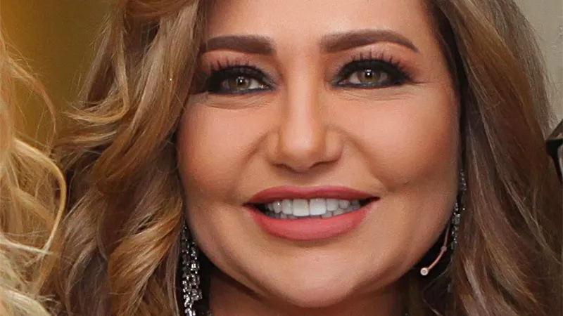 ليلى علوي تجسد هذه الشخصية في فيلم «المقسوم»