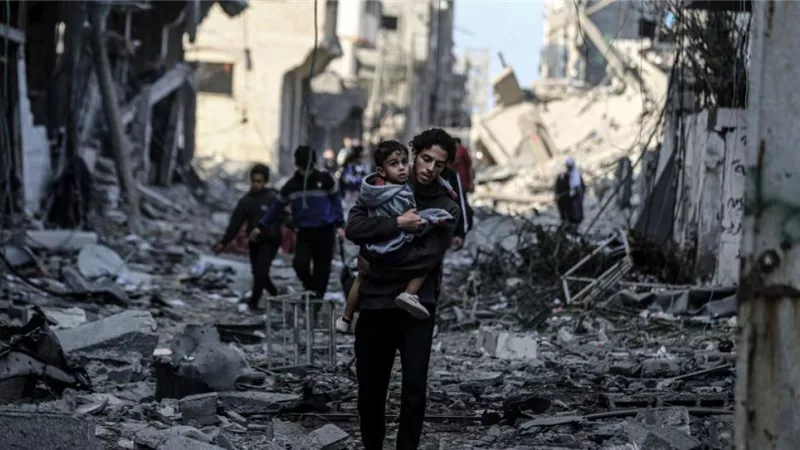 استشهاد 37 فلسطينيا جراء استهداف القطاع خلال الساعات الماضية
