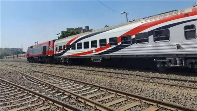 مجهول الهوية.. مصرع شاب أسفل عجلات القطار فى القليوبية