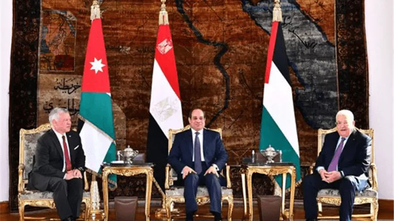 الديوان الأردني يُعلن عقد قمة ثلاثية في العقبة لبحث التطورات بغزة