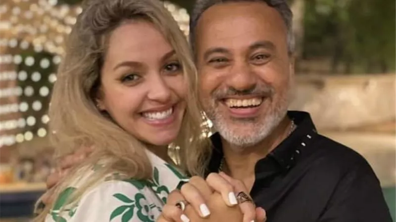 زوجة إيهاب فهمي تحتفل بعيد ميلاده بكلمات رومانسية: حبيبي وعشقي