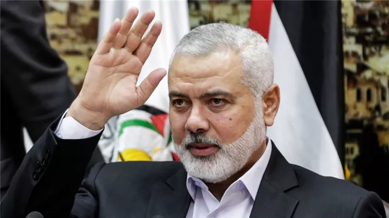 هنية: إغتيال أبنائي لن يشكل ضغطاً على حماس