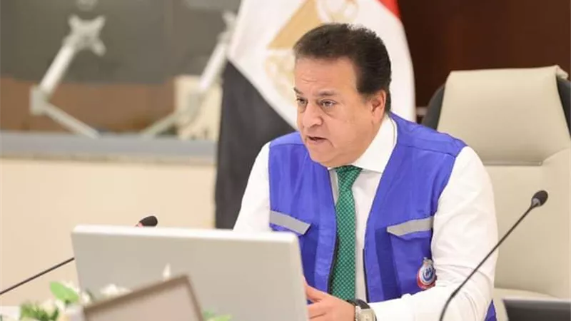 وزير الصحة ينسق مع منظمات المجتمع المدني لتقديم الرعاية اللازمة لمصابي غزة