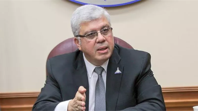 وزير التعليم يكشف تفاصيل واقعة الشهادات الجامعية المزورة