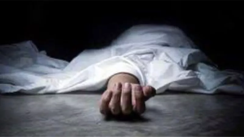 مصرع شخص وإصابة اخر في حادث علي الطريق الدولي