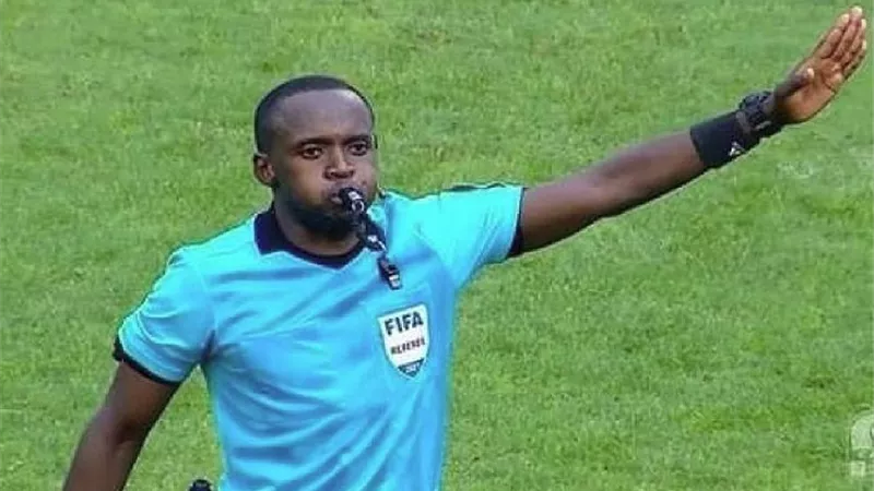 صافرة كينية.. كاف يُعلن حكام مباراة الأهلي ومازيمبي في دوري أبطال أفريقيا