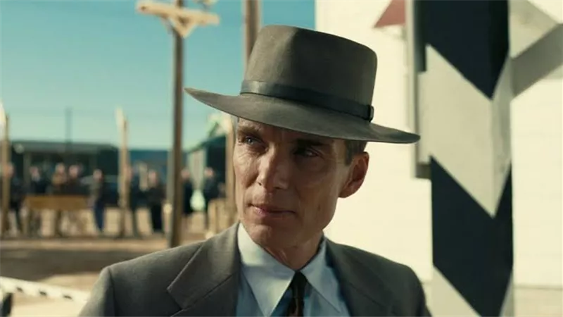 كيليان مورفي يحصد جائزة أفضل ممثل عن Oppenheimer