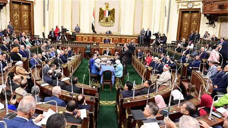 استدعاء وزير التعليم.. القصة الكاملة لـ 