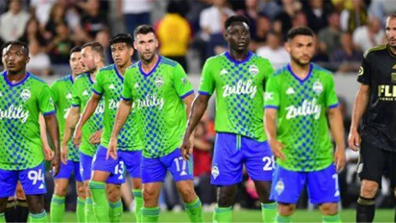 حقيقة توأمان منافس الأهلي الليلة في ربع نهائي كأس العالم للأندية 