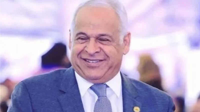 فرج عامر يعلق علي موقف موديست مع النادي الأهلي