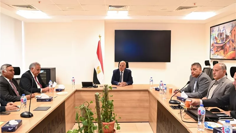 وزير الري يؤكد استمرار توفير الاحتياجات المائية لكافة القطاعات