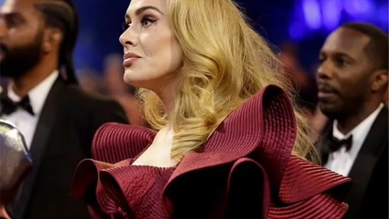 هل غارت أديل لفوز هاري ستايلز بجرامي أفضل ألبوم للعام؟ 