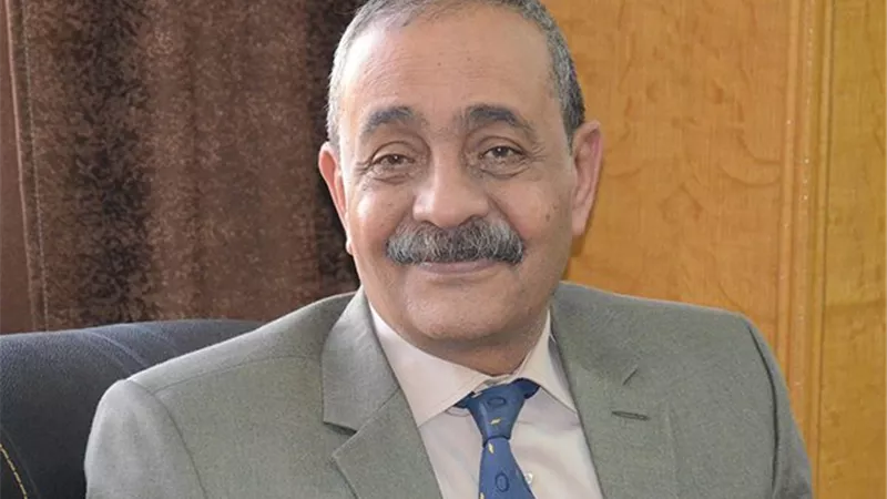 محافظ الاسماعلية يوجه بإزالة حالات بناء بدون ترخيص