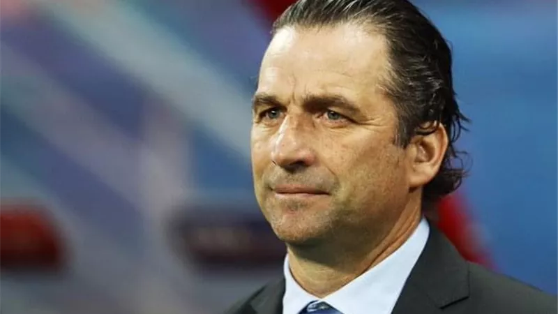 خوان بيتزي: مدرب متميز وبطل سابق لكوبا أمريكا يقود منتخب البحرين