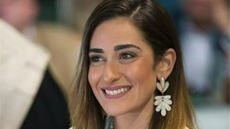 رسالة دعم قوية من أمينة خليل للفتاة الفلسطينية عهد التميمي