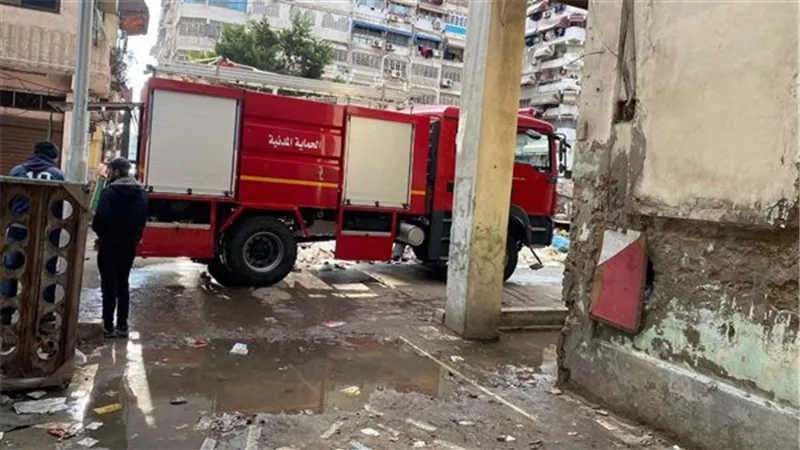 حريق هائل يلتهم محتويات شقة سكنية فى المنيب