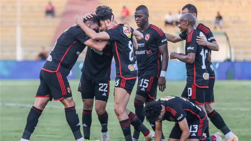 المارد الأحمر يتقدم بهدف على سيراميكا كليوباترا في الشوط الأول