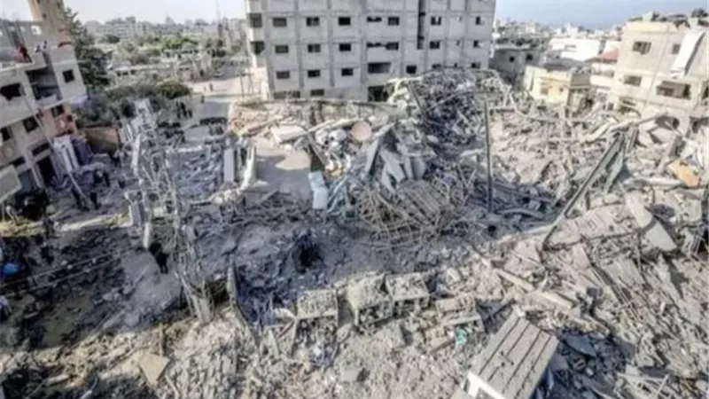 مفوض الأونروا: 99 من زملائنا قتلوا في غزة ونسعى إلى حل للوضع الكارثي