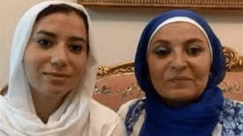 تهشم سيارة موظف على يد ابنه خبيرة شهيرة بالشيخ زايد لهذا السبب