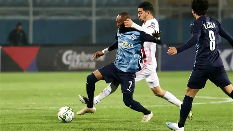 بيراميدز يسعى لخطف رمانة ميزان جديدة.. تعرف على اللاعب