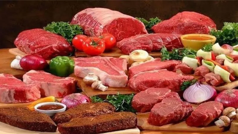 الجملي يصل لـ 340.. أسعار الفراخ واللحوم والأسماك بالأسواق 