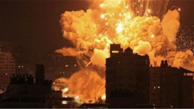 استغاثة الطواقم الطبية من القصف الإسرائيلى فى محيط مستشفى الشفاء