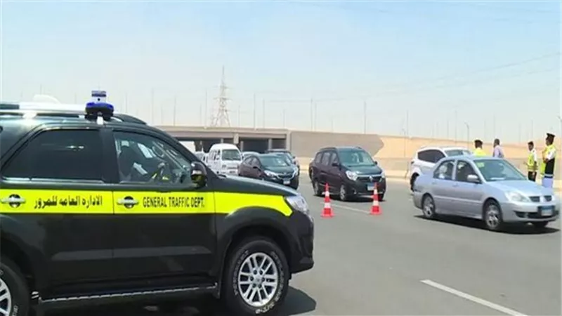 حملات أمنية مكثفة على الطرق السريعة لضبط المخالفين
