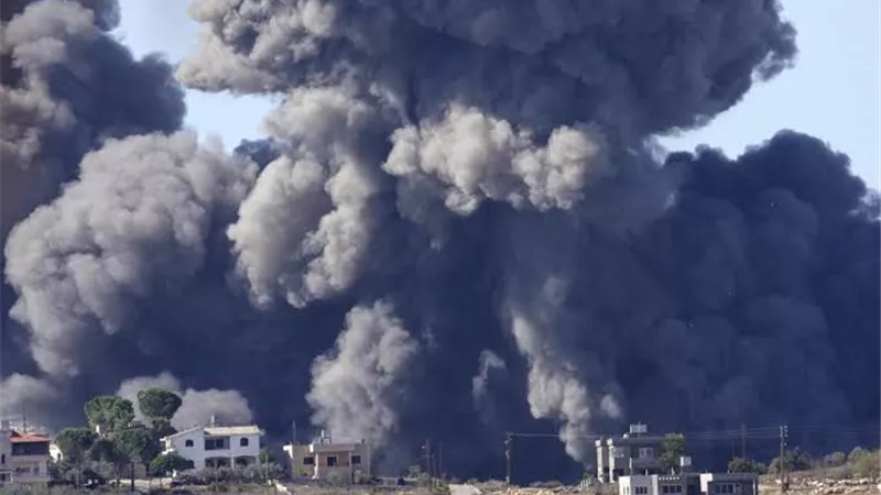 الخارجية اللبنانية: نشعر بقلق بالغ من احتمال انتشار الحرب في المنطقة