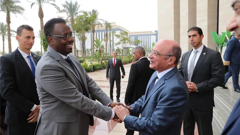 وزير العدل الصومالي يُشيد بدور مصر المحوري في دعم الصومال