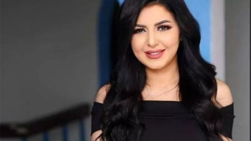 فنانة شهيرة تكشف عن جنسيتها الحقيقية لأول مرة