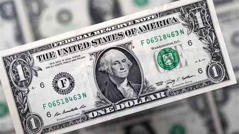 سعر الدولار اليوم الإثنين في السوق السوداء