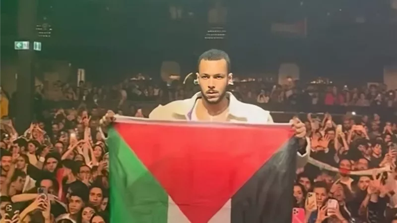 ويجز يتبنى قضية فلسطين ويعزز التضامن العالمي من خلال جولاته الفنية